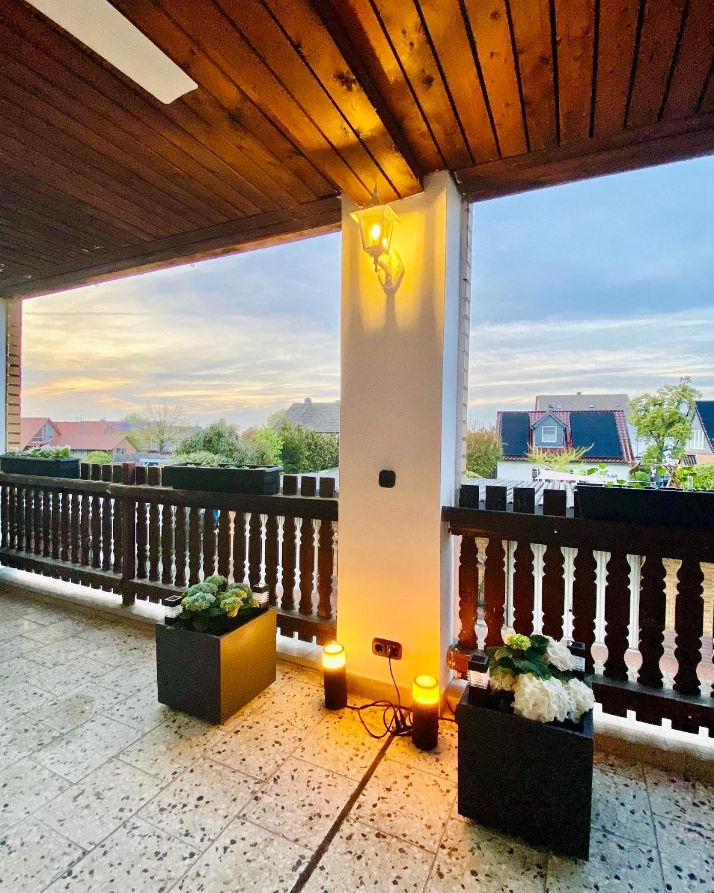 Traumhafte 115 Qm Ferienwohnung Am Steinhuder Meer, Ruhig, Komfortabel, Loggia, Parkplatz, Wifi Wunstorf Exterior foto